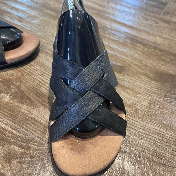 Vionic Eira Sandals Women's Black 8.5 Strappy Woven Pebble Leather Comfortable - Picture 7 of 14